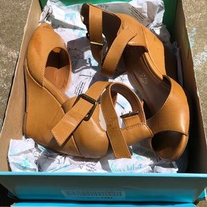 Born in California Wedge Sandals